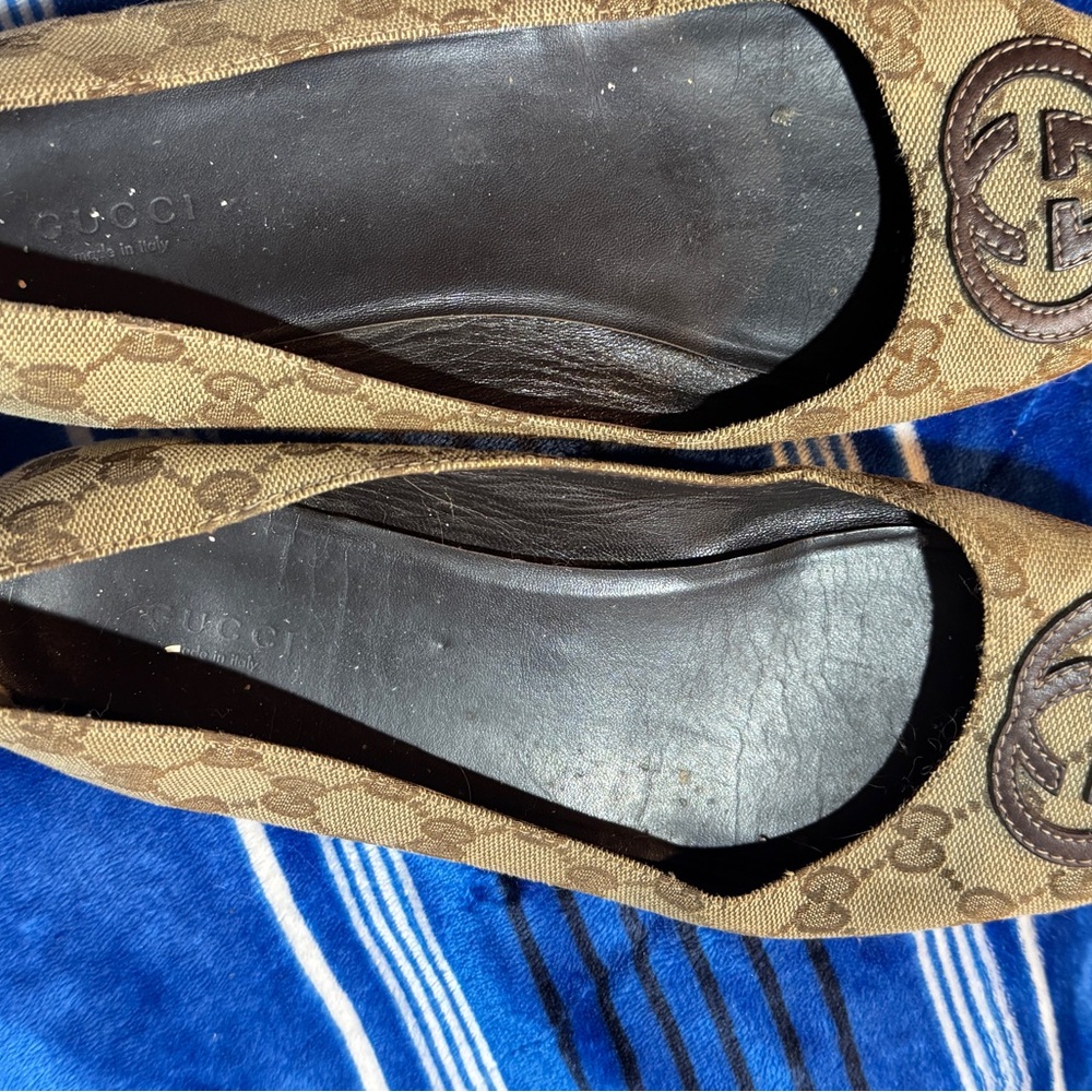 Gucci Brown Monogram Flats